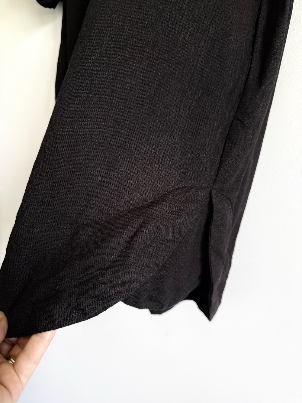 Halston Heritage Black Midi Dress with Pillow Sleeves and Embroidered Design - Picture 6 of 7